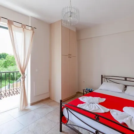 Corfu Don Camillo Apartman Kanáli